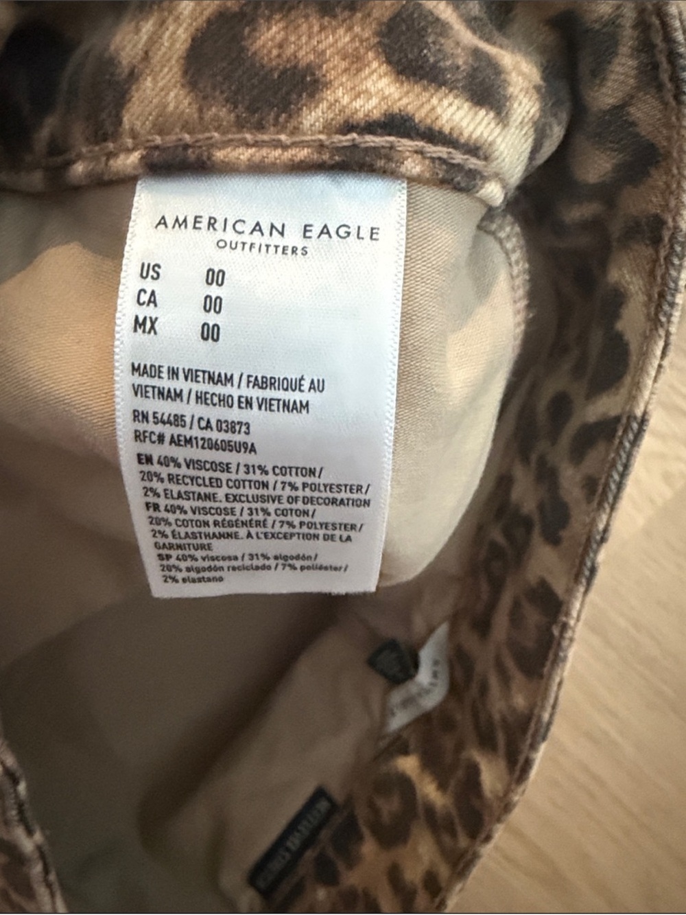 Like New Leopard Print Mini Skirt in Brown - Picture 4 of 4